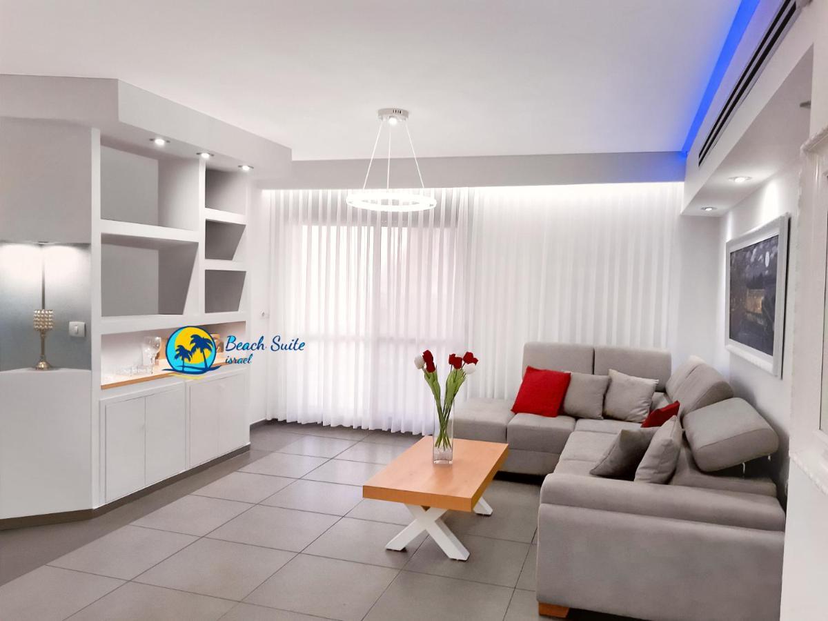 Beach Suite Israel- Private Jacuzzi Garden Suite & Gym, 3 Min Walk To Beach ביץ סוייט ישראל- ג'קוזי פרטי בגינה 3 דקות הליכה לים וחדר כושר Aşkelon Dış mekan fotoğraf