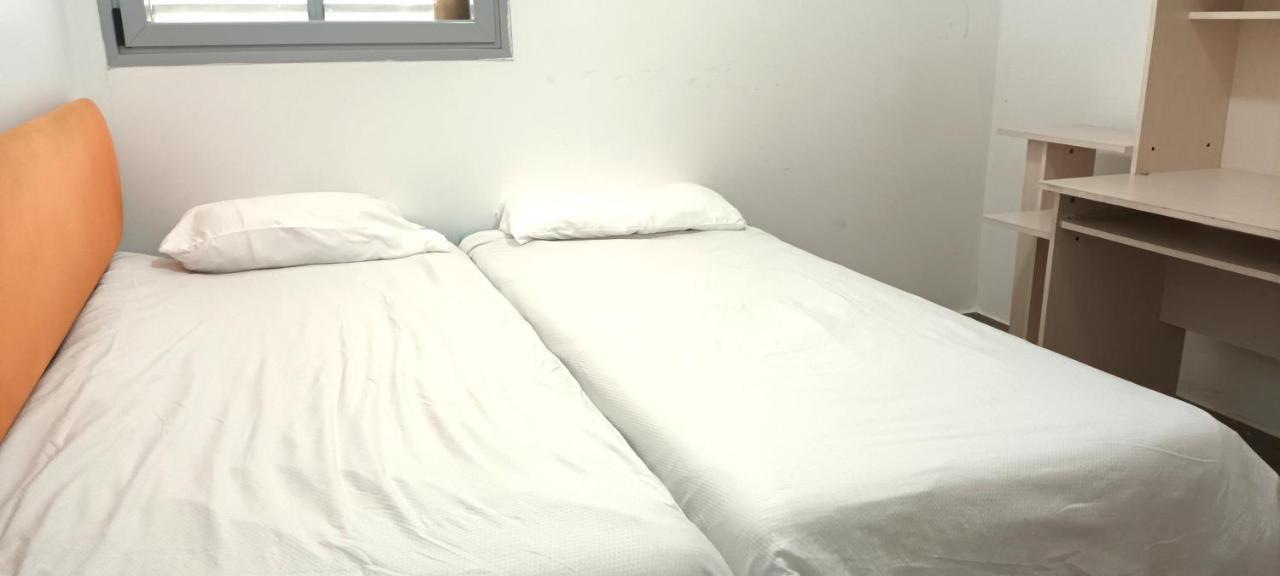 Beach Suite Israel- Private Jacuzzi Garden Suite & Gym, 3 Min Walk To Beach ביץ סוייט ישראל- ג'קוזי פרטי בגינה 3 דקות הליכה לים וחדר כושר Aşkelon Dış mekan fotoğraf