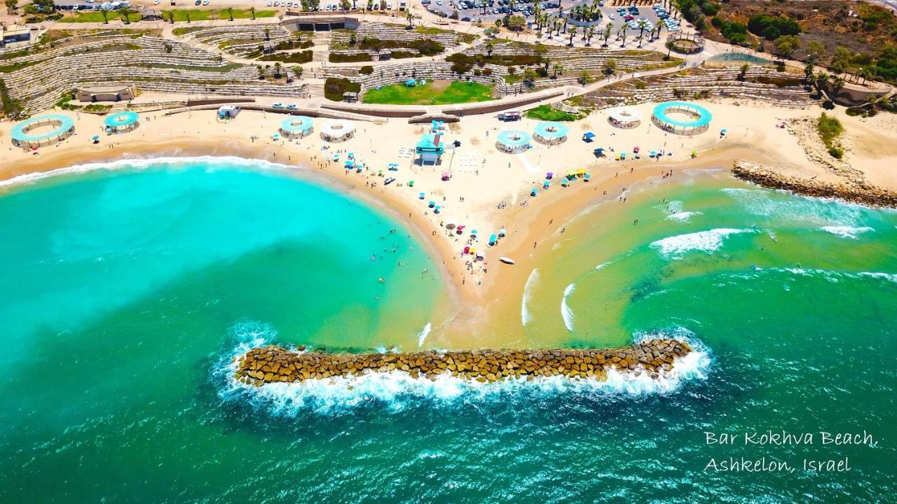 Beach Suite Israel- Private Jacuzzi Garden Suite & Gym, 3 Min Walk To Beach ביץ סוייט ישראל- ג'קוזי פרטי בגינה 3 דקות הליכה לים וחדר כושר Aşkelon Dış mekan fotoğraf